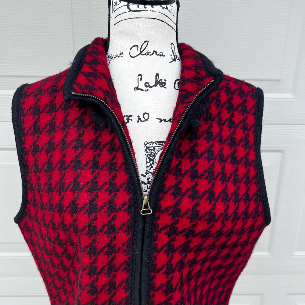 TALLY HO VINTAGE 70S RED BLACK HOUNDSTOOTH WOOL SWEATER VEST  SIZE LARGE…